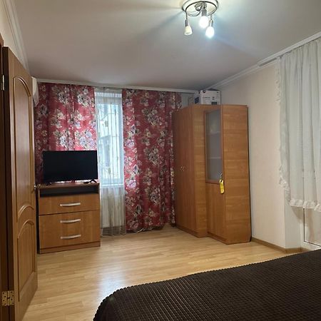 Nocturne Apartment Кишинев Екстериор снимка