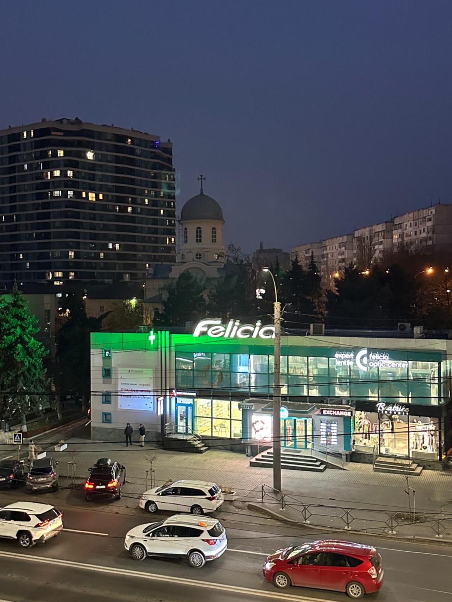 Nocturne Apartment Кишинев Екстериор снимка